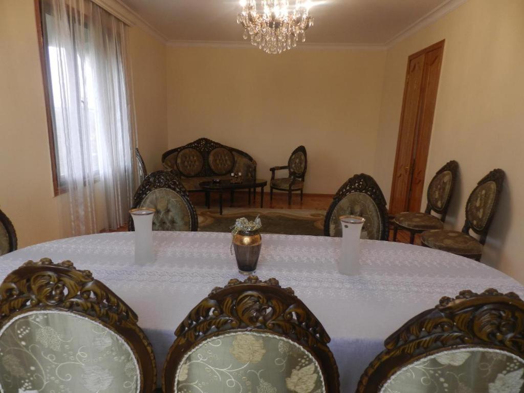Hotel G I O Samtredia Bagian luar foto