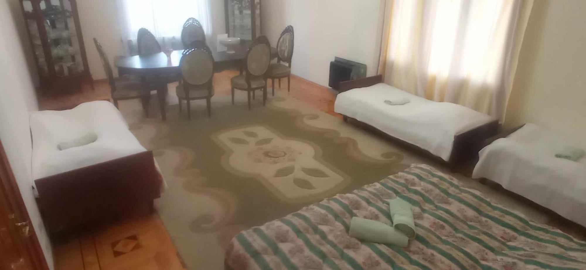 Hotel G I O Samtredia Bagian luar foto
