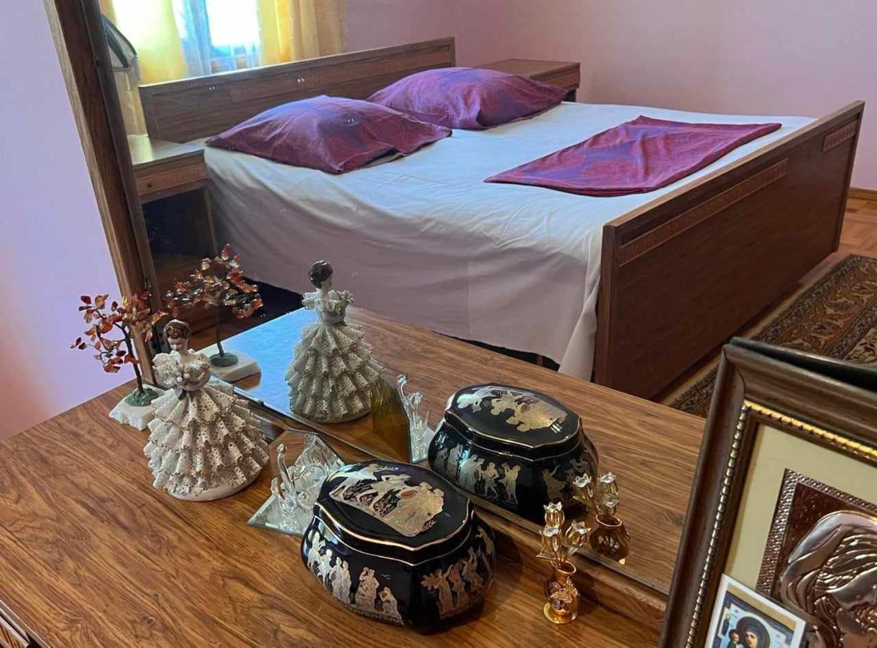 Hotel G I O Samtredia Bagian luar foto